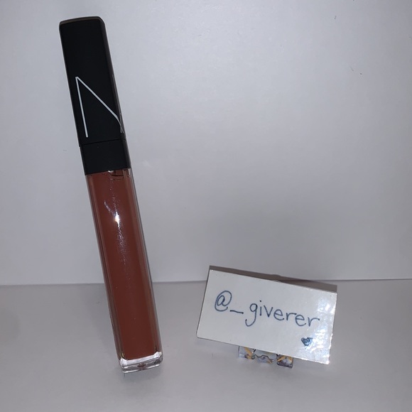No Regrets ๐ NARS LIP GLOSS NWOB - Picture 2 of 13